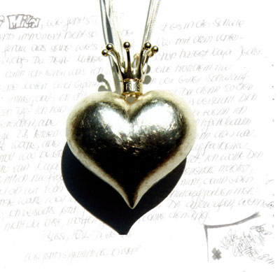 Thema: "Schmuck f&uuml;r dich, f&uuml;r mich"  