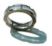 Ring aus Kokosnuss/ Silber/ Kunststoff